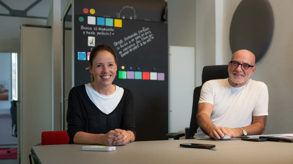 Andrea Zimny und Gernot Reichard planen bei i.s. design moderne Arbeitswelten und zukunftsfähige Arbeitsplatzkonzepte