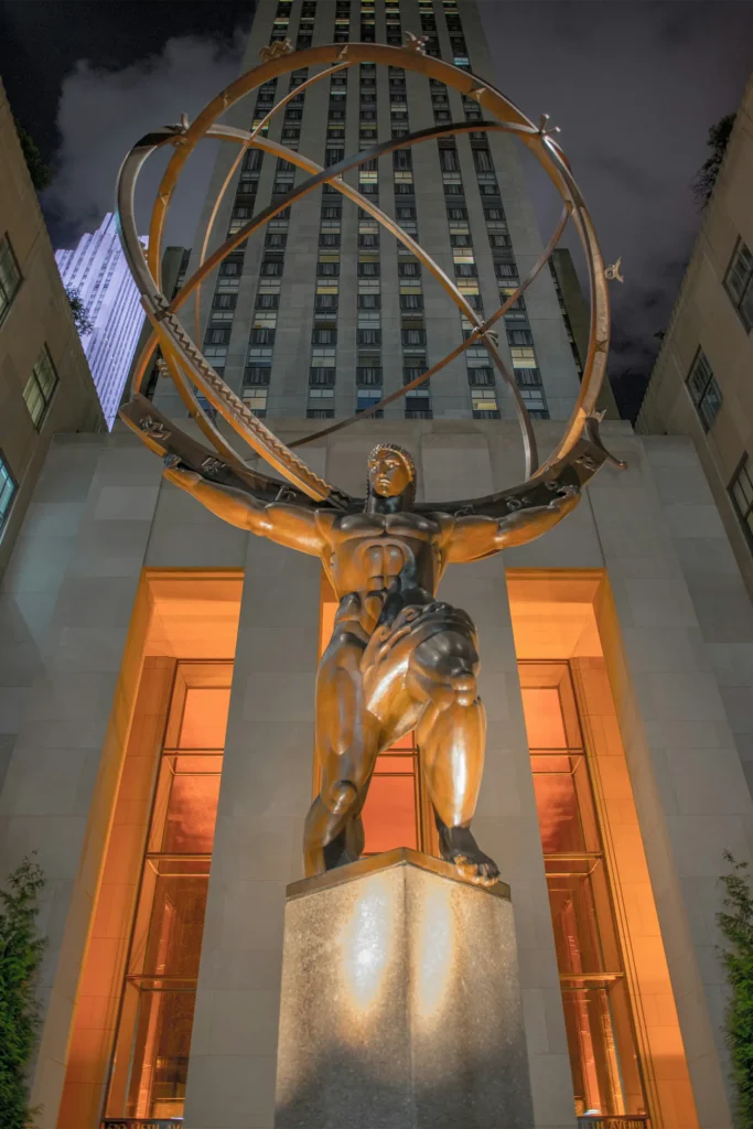 30 Rock – die Serie spielt im 30 Rockefeller Plaza in New York, dem Hauptsitz von NBC